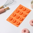 Форма для выпечки Доляна «Немецкий кекс. Ажур», силикон, 12 ячеек, 28×16×1,5 см, цвет оранжевый - Фото 7