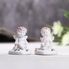 Фигурка полистоун «Ангелок сидит на сердце в венке из роз», 3.5×3×4 см, МИКС - Фото 1