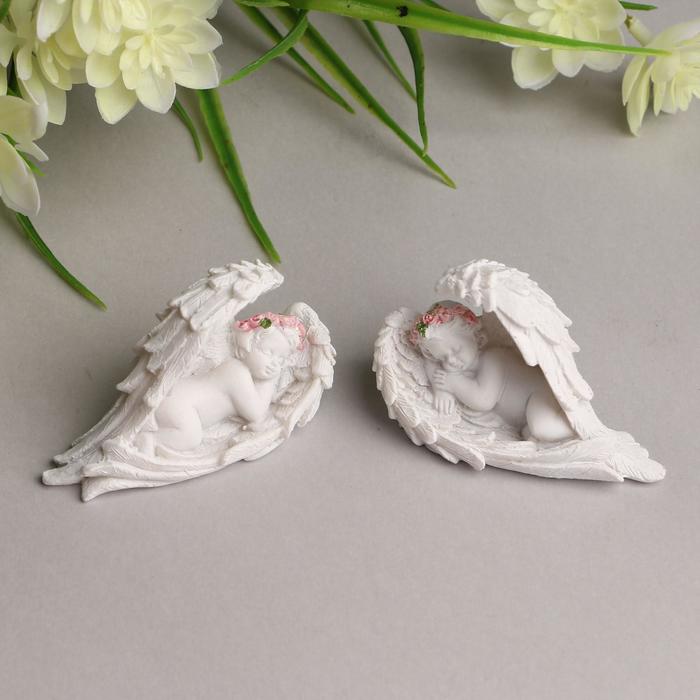 Фигурка полистоун «Ангельские сны» в венке из роз, 6.5×3×4 см, МИКС - Фото 1