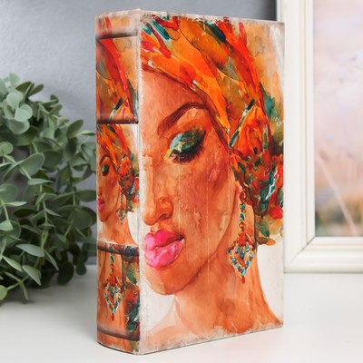 Шкатулка книга-сейф «Красивая девушка», дерево, искусственная кожа, 21×13×5 см