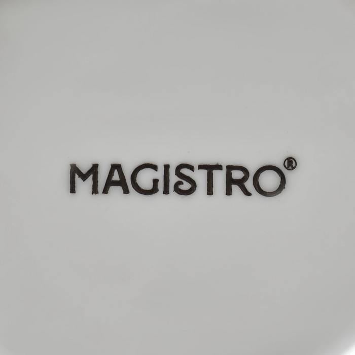 Салатник фарфоровый Magistro «Бланш. Лист», 550 мл, 20,5×17 см, цвет белый - фото 1909088286