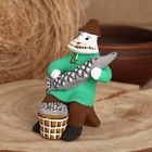 Сувенир"Мужик со щукой", каргопольская игрушка - фото 9385131