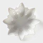 Салатник фарфоровый Magistro «Бланш. Цветочек», d=24 см, цвет белый - Фото 3