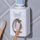 Дозатор для зубной пасты механический «Бабочка», 9.5 х 5.8 см. - фото 22544474