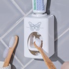 Дозатор для зубной пасты механический «Бабочка», 9.5 х 5.8 см. - Фото 4