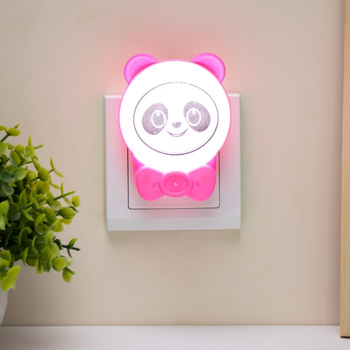 Ночник "Панда" LED бело-розовый 3,5х8х9,5 см RISALUX - фото 1906183795