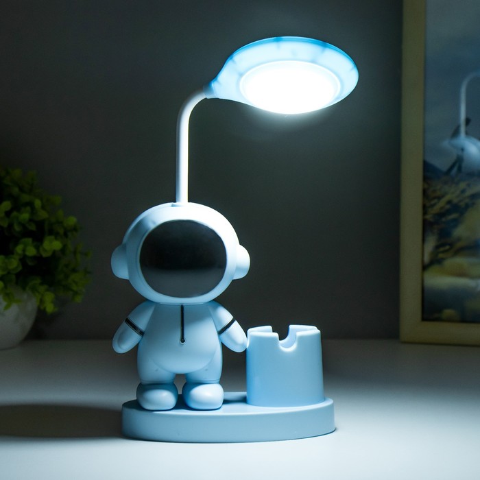 Настольная лампа "Космонавт" LED 2Вт USB АКБ МИКС 7,3х13х31 см - фото 1906183958