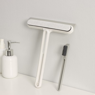 Щётка для окон Raccoon «Компакт», дополнительная щётка в ручке 17.5×15 см, сгон TPR=22 см, абразивная моющая часть 26.5×22×4.5 см