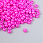 Неоново-розовый