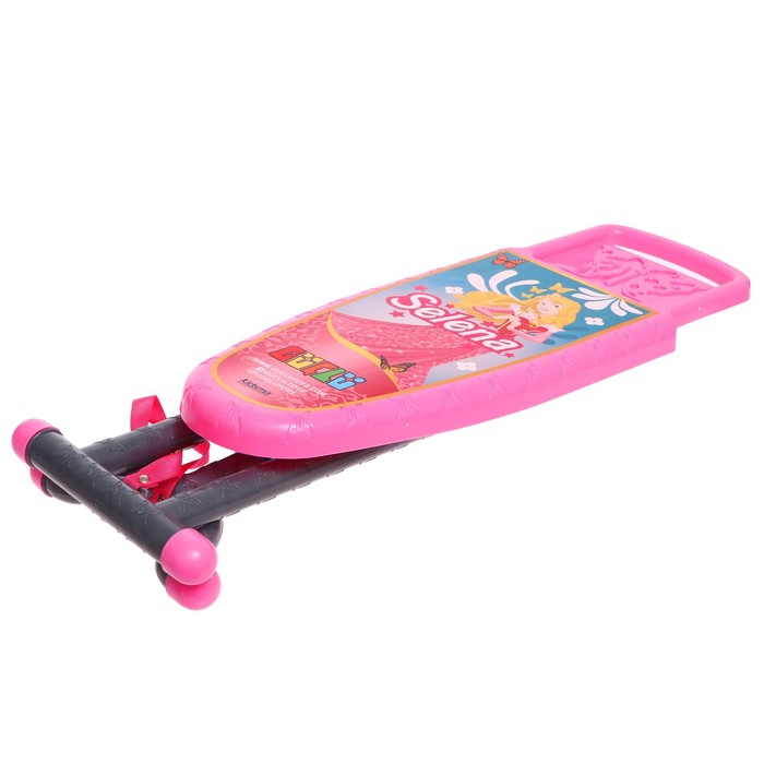 Игровой набор «Гладильный большой», с утюгом и вешалкой 60560