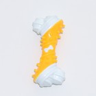 Игрушка двухслойная (твердый и мягкий пластик) "Кость", 12 см, жёлтая - Фото 3