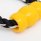 Игрушка канатная "Восьмёрка с леденцом", до 27 см, до 120 г, чёрно-жёлтая серия - фото 24687020