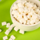 УЦЕНКА Маршмеллоу «Тревожная масса» в коробке, вкус: пломбир, 30 г. - Фото 2