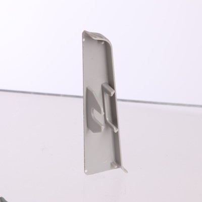 Торцевые заглушки для плинтуса «Деконика», пара, 85 мм, цвет 210 дуб пепельный