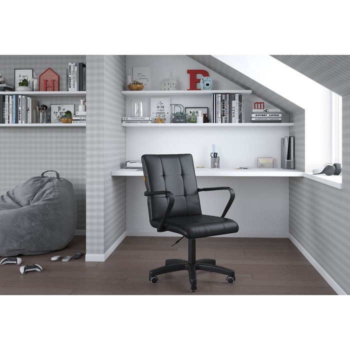 Кресло офисное Chairman 030, с подлокотниками, на колёсиках, экокожа, цвет чёрный - Фото 1