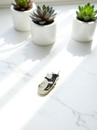 Значок «Коты» инь-ян, цвет чёрно-белый в золоте - Фото 4