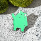 Значок «Лягушка» мем, цвет зелёный в сером металле - Фото 2