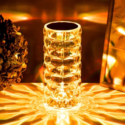 Настольная лампа с ПДУ «Призма» LED RGB сенсорная АКБ 8×8×18 см RISALUX