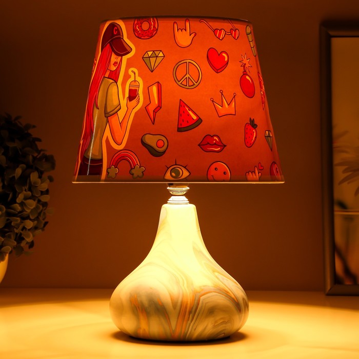 Настольная лампа "Коктейль" Е14 15Вт 20х20х28 см RISALUX - фото 1907652509