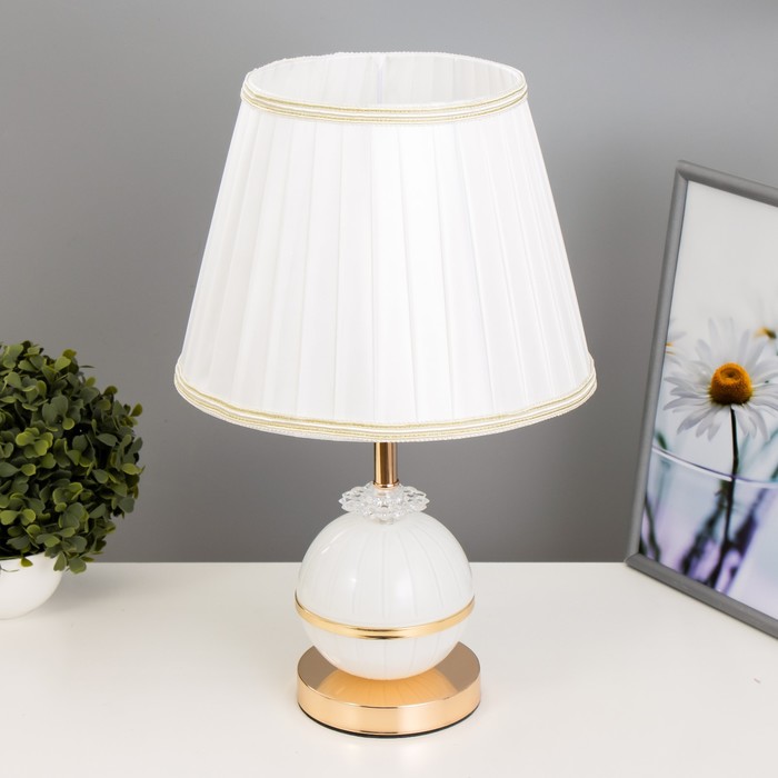 Настольная лампа RISALUX «Мирабелла», Е27, 40 Вт, 28×28×44 см, цвет основания белый, золотой