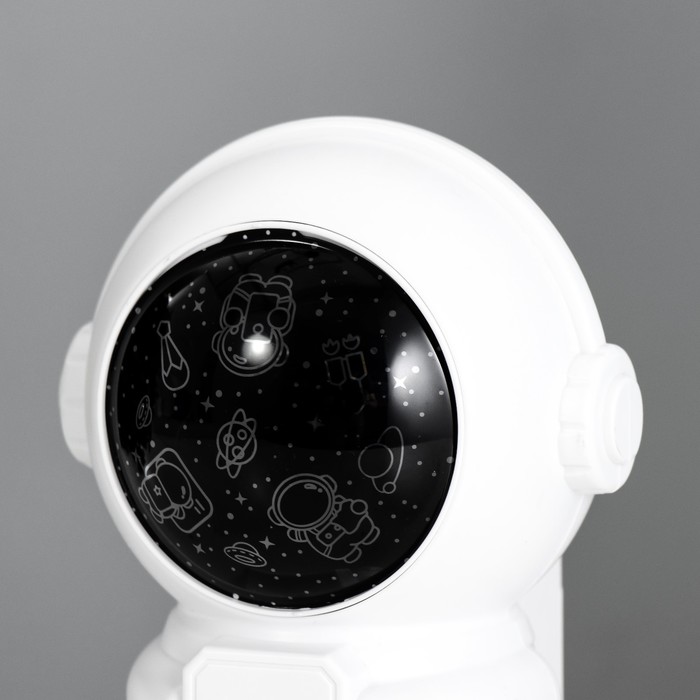 Ночник-проектор "Космонавт" LED 3Вт USB белый 9,5х11х13 см RISALUX - фото 1906205551