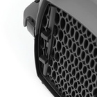 Переноска для животных с пластиковой дверью, 40×32×26, серая - Фото 13