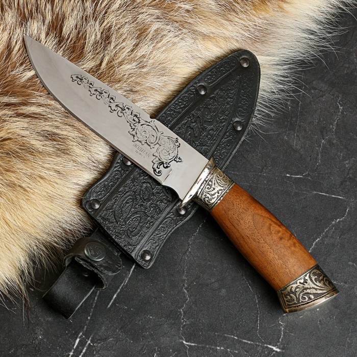 Нож кавказский, туристический "Зодиак" с ножнами, гарда, сталь - 40х13, орех, лезвие 14.5 см