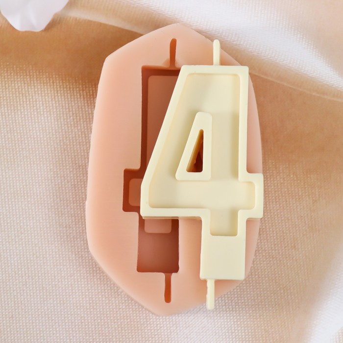Молд под свечу "Четыре" 3,9х8,8х1 см - Фото 1