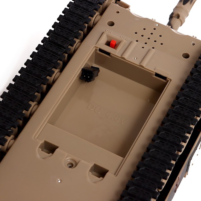 Танк радиоуправляемый Т90, работает от аккумулятора, свет и звук, цвет хаки 61376