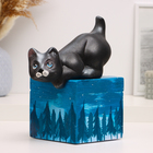 Копилка "Кот на коробочке" серая, 20см - фото 23335306