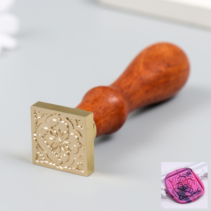 Печать для сургуча с деревянной ручкой "Ажурный цветок" 9х2,2х2,2 см