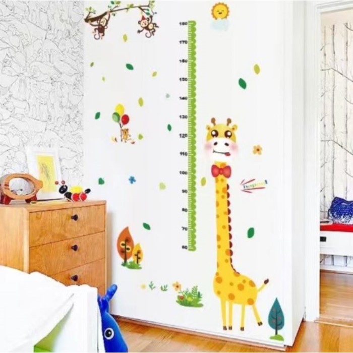Наклейка пластик интерьерная цветная ростомер "Жираф и мартышки" 60х90 см - Фото 1