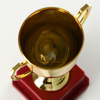 Кубок золото 012, наградная фигура, подставка пластик, 19.2×11.5×8 см