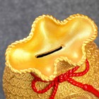 Копилка "Мешок денег, на исполнение желаний" золотая, красная, 15 см - фото 24340363