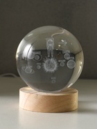 Световая фигурка стекло «Шар. Голограмма: Космонавт и планеты», d=8 см, подставка дерево, USB, 8×8×9.5 см - Фото 2