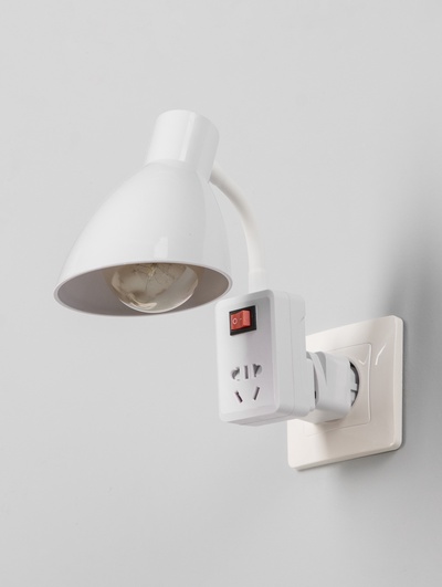 Бра с розетками «Классик» Е27 15 Вт белый 10×10×27 см