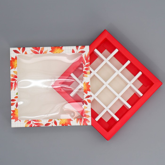 Коробка под 16 конфет с ячейками, кондитерская упаковка, «Классному учителю» 17,7 х 17,7 х 3,8 см - фото 1887080723