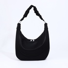 Сумка - мешок женская на молнии, 33×23×8 см, чёрная - Фото 2