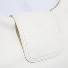 Сумка-мешок на молнии, наружный карман, длинный ремень, цвет белый - фото 805424613 Сумка-мешок на молнии, наружный карман, длинный ремень, цвет белый - фото 805424613