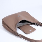 Сумка-мешок на молнии, наружный карман, длинный ремень, цвет тёмно-бежевый - фото 809225406 Сумка-мешок на молнии, наружный карман, длинный ремень, цвет тёмно-бежевый - фото 809225406