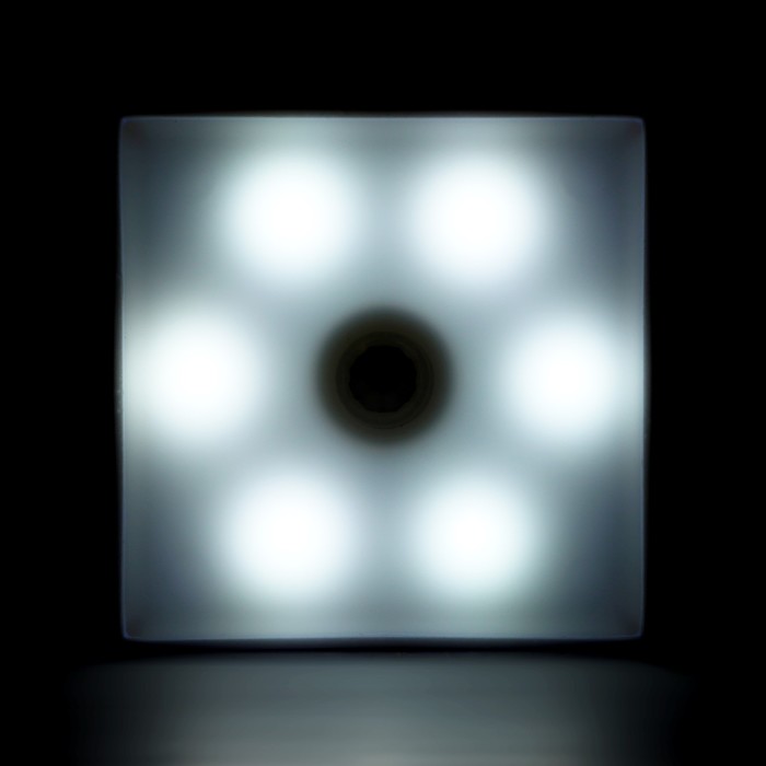 Светильник светодиодный с датчиком движ., квадрат, 6 LED, 2 Вт, от бат. 3*AAA, 6500К, белый   942457 - фото 1907683057