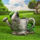 Фигурное кашпо "Лейка с двумя лягушками" 22х29см - фото 26136329 Фигурное кашпо "Лейка с двумя лягушками" 22х29см - фото 26136329