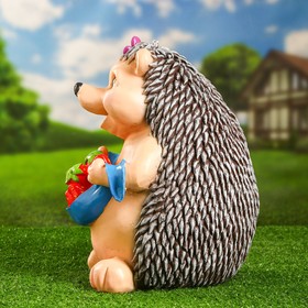 

Садовая фигура "Ежик с ягодами" 26х23х34см