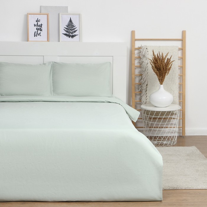 

Постельное бельё LoveLife дуэт "Green tea" 150х215 см-2 шт, 225х240 см, 50х70±3 см-2 шт, микрофибра 85 гр