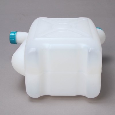 Канистра пищевая «Бочонок», 10 л, пластиковая, со сливом, белая
