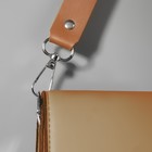 Ручка для сумки из натуральной кожи, регулируемая, с карабинами, 60 ± 2 см × 2,5 см, цвет бежевый/серебряный - фото 6875624