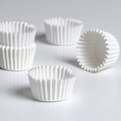 Форма для конфет бумажная UPAK LAND, 3×1.8 см, одноразовая, белая