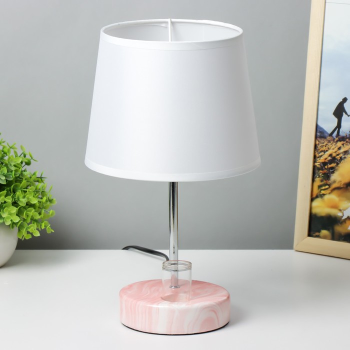 Настольная лампа «Аэлита» 1×40 Вт E14 розовый 18×18×31 см RISALUX - Фото 1