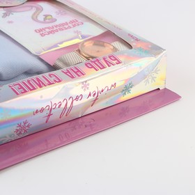 

Набор Flamingo winter: палантин (180х68 см), обложка для паспорта и наручные часы