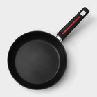 Сковорода Magistro Flame, d=22 см, h=4.5 см, ручка soft-touch, антипригарное покрытие, индукция, кованый алюминий, чёрная - Фото 3
